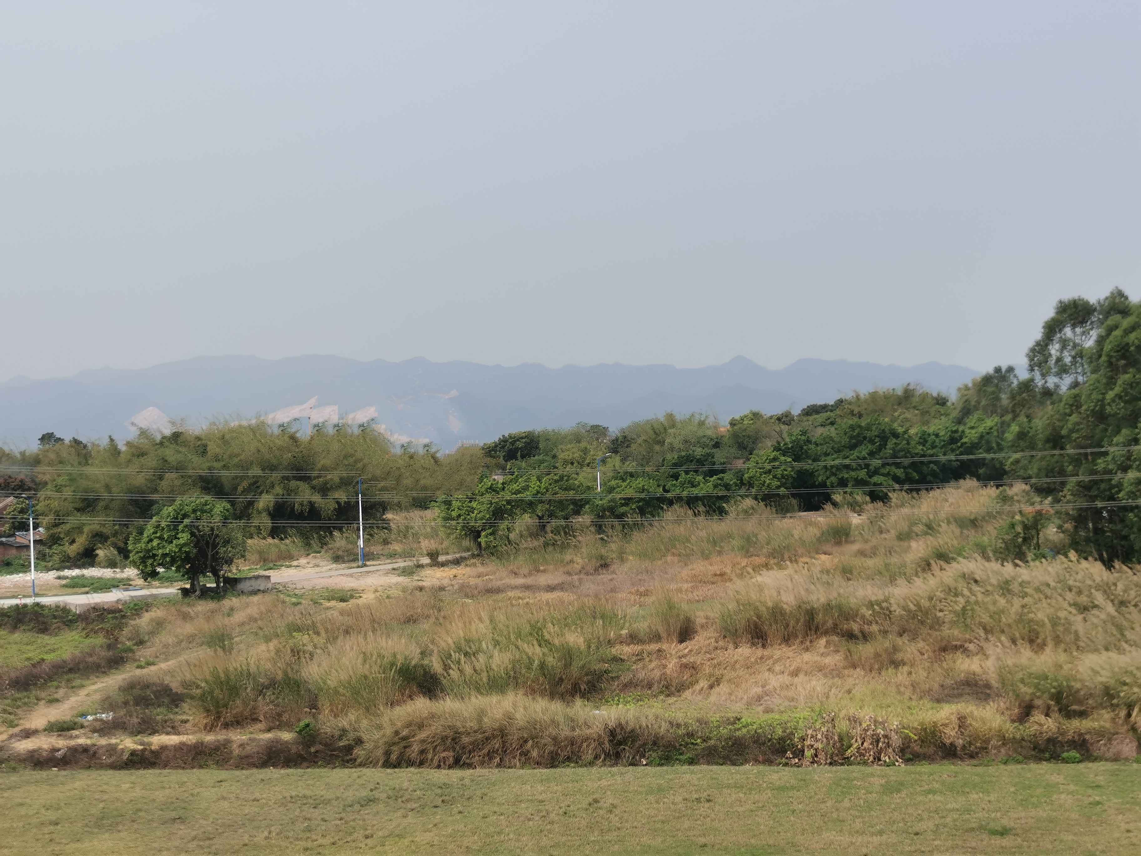 清远市清城区石角镇，可定建，可自建土地出租。4