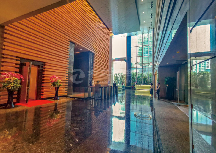 罗湖国际中心甲级办公楼大小都可分租精装修一整层1000平高层4