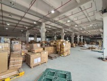 杏坛新出滴水7.5米高标准厂房一楼招租！