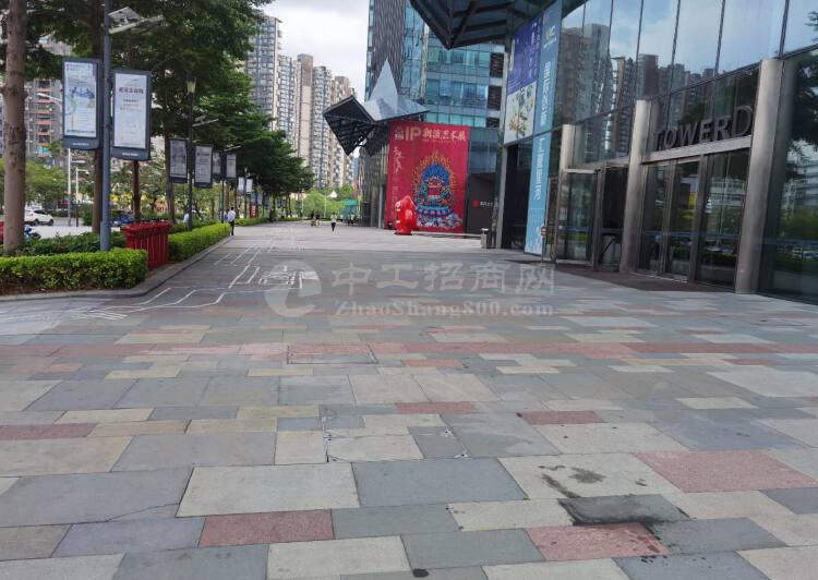 深圳龙岗布吉甘坑地铁口新出7楼211平户型方正带装修出租3