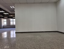 龙华深圳北站新出410平精装修办公室出租