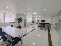 黄埔开发区西区新出写字楼办公室，带精装修带家具出租