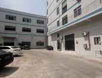 深圳红本工业园出售，建筑13000平米，单价11000元/㎡