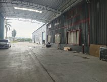 花东镇工业园区内钢构厂房出租，空地大，证件齐全可办环评