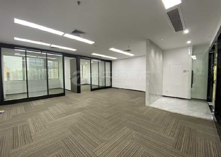 东门老街精装修写字楼研发办公室135平方米2加1格局5