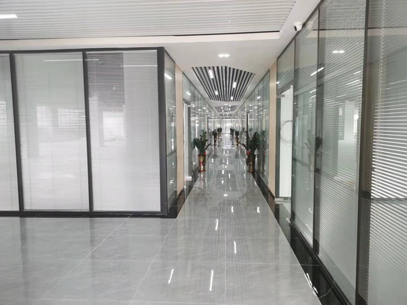 黄埔区云埔工业园，全新精装修办公室出租110平米，采光好
