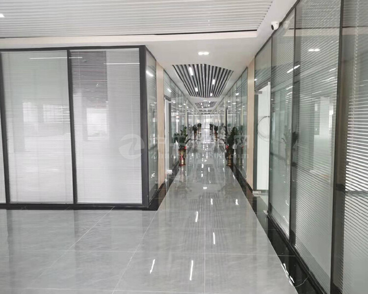 黄埔区云埔工业园，全新精装修办公室出租110平米，采光好