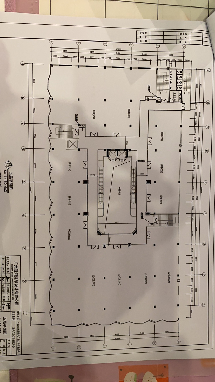 原房东，中山古镇新兴中路主干道旁灯饰商城招租，可分租！！！5