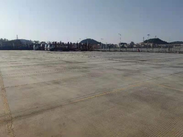 南沙区硬化空地90000方出租，5000方起租，可分可整2