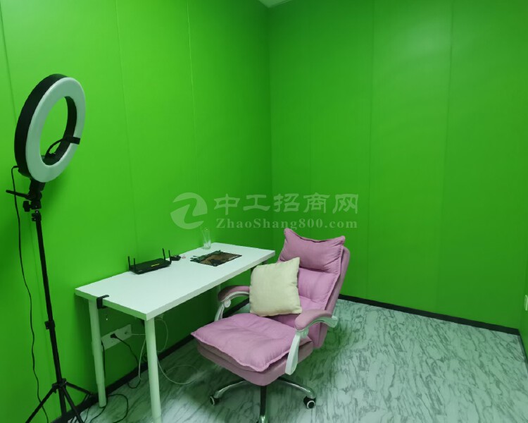 福永地铁口精装办公室800平，现成直播间装修，适合直播公司