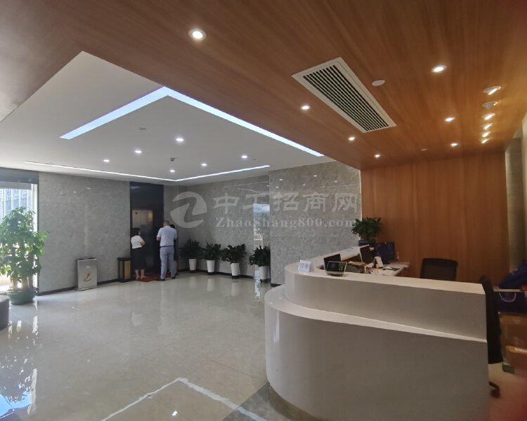 深圳市龙岗布吉木棉湾地铁站精装350平甲级写字楼出租价格便宜