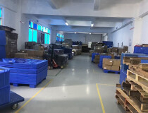 观澜福民新出三楼厂房2300平现成办公室装修水电齐全厂房出租
