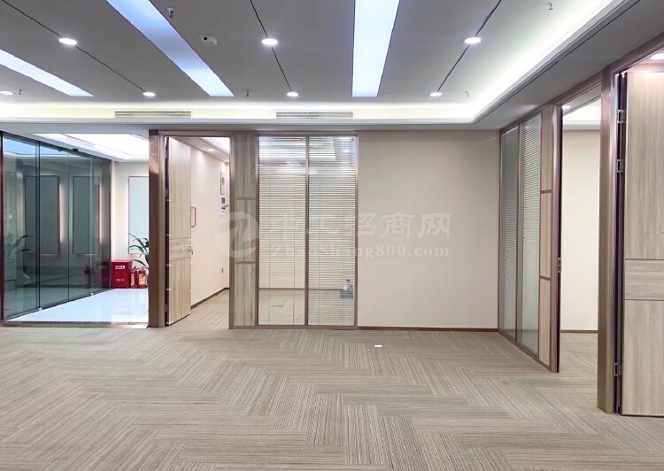福田现代国际大厦235平精装修写字楼办公室出租2