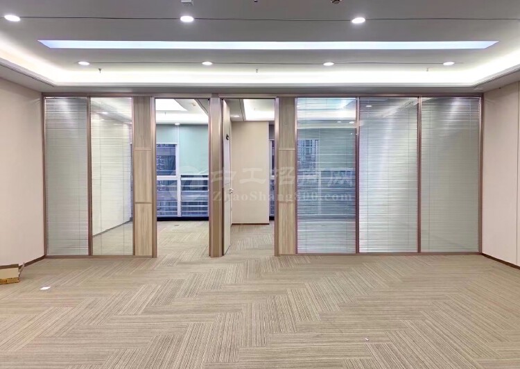 福田现代国际大厦235平精装修写字楼办公室出租6
