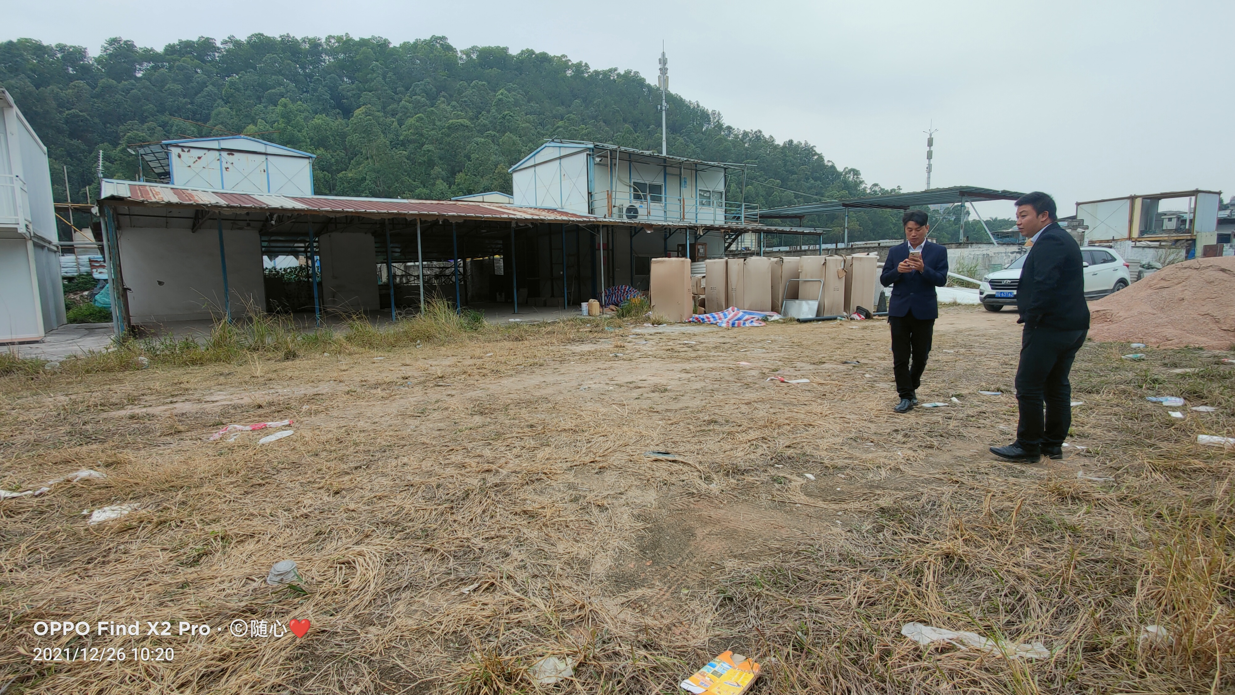 火炬开发区附近1900平方空地出租，配有办公室，园区空地安全2