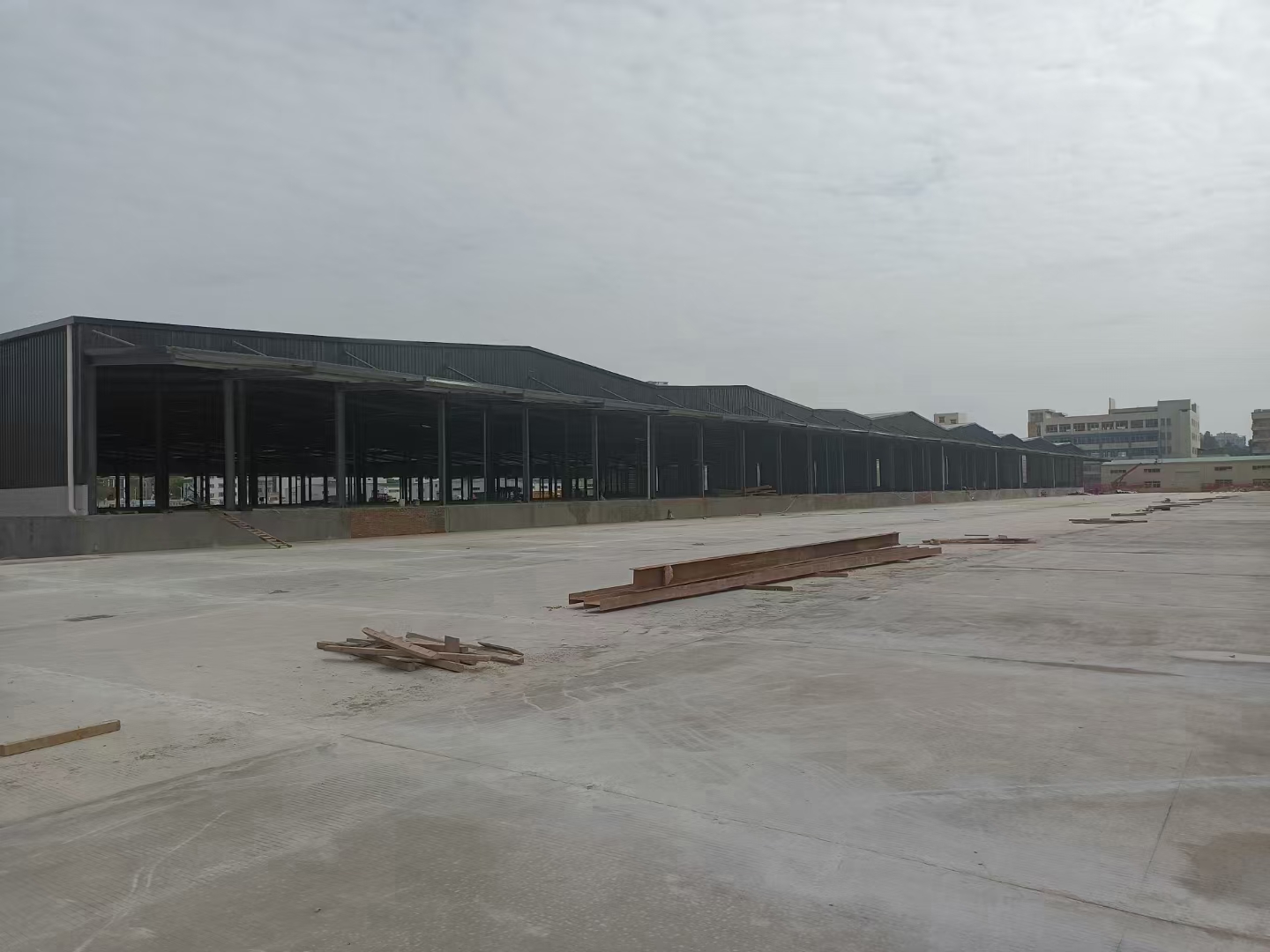 塘厦镇林村工业区标准物流仓库实际面积23000平方米出租
