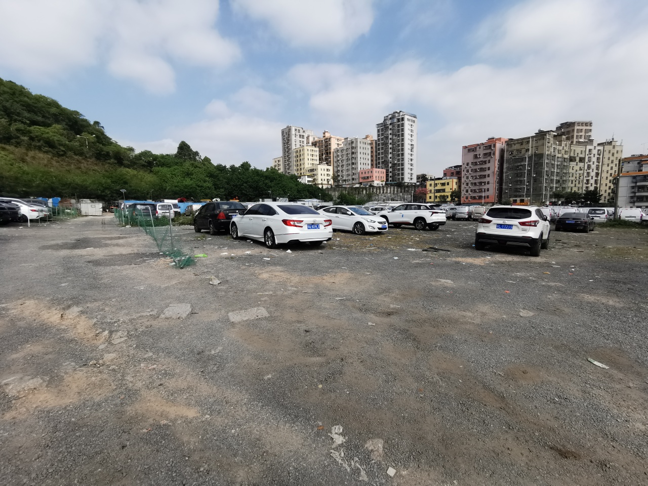 龙华周边大量空地出租适合堆放停车和废品打包等等行业