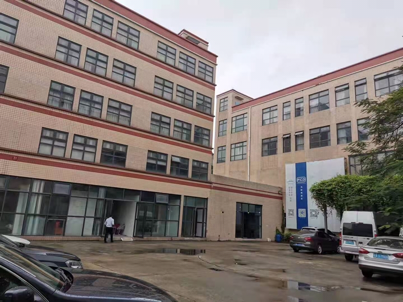 人和镇东华工业区标准一楼厂房仓库出租500平方，带精装办公室