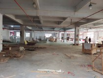 龙江仙塘1800平方厂房出租，已空，随时可入场，看厂联系！