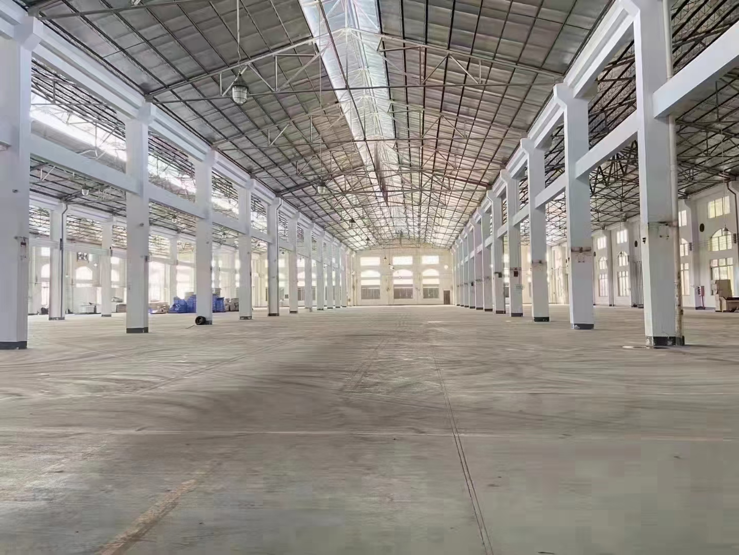 禅城区南庄镇新出单一层12000平米厂房仓库出租.可分租！