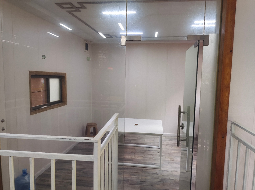 南山西丽，茶光地铁口300米，独院小面积精装修办公室出租。