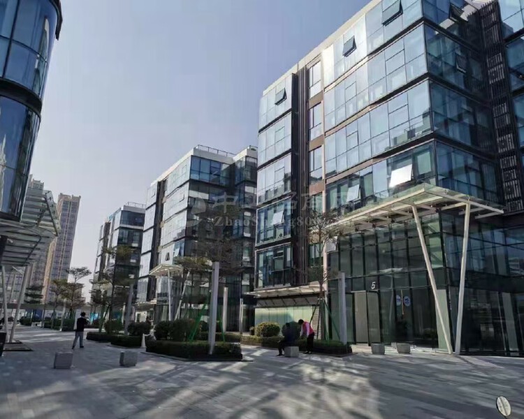 龙华中心区500平落地窗办公室出租转租家具齐全大小可以分