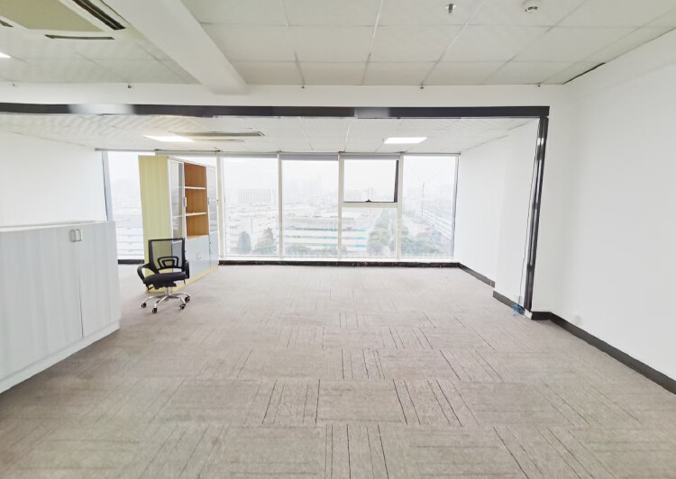龙华大浪商业甲级落地窗办公室7000平方，200平方起9