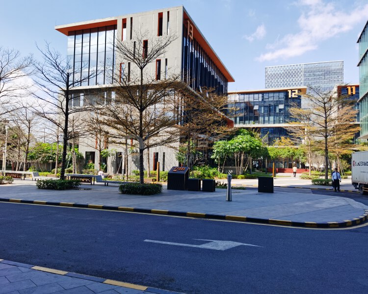 龙岗宝龙科技园独栋企业总部办公楼1500平方可分租园区环境好