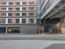 深圳龙岗写字楼500平米出租赠送免租期得房率高可注册靠近地铁