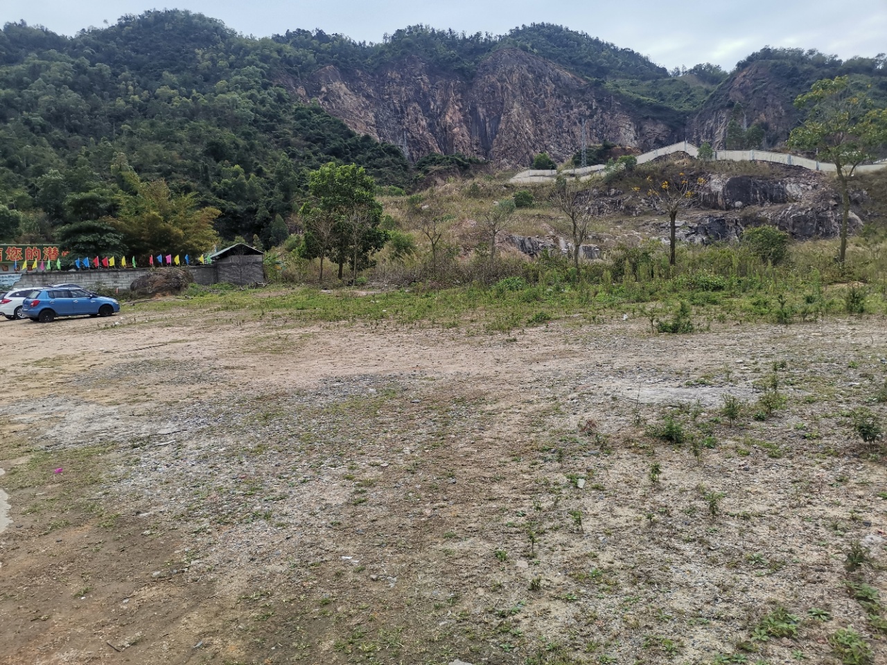 三乡镇西山，1000，租金0.5价格优惠，风景好2