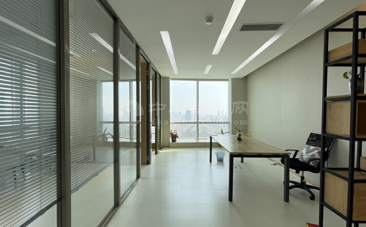 后海双地铁站中洲甲级写字楼红本小面积办公室80至100平起租