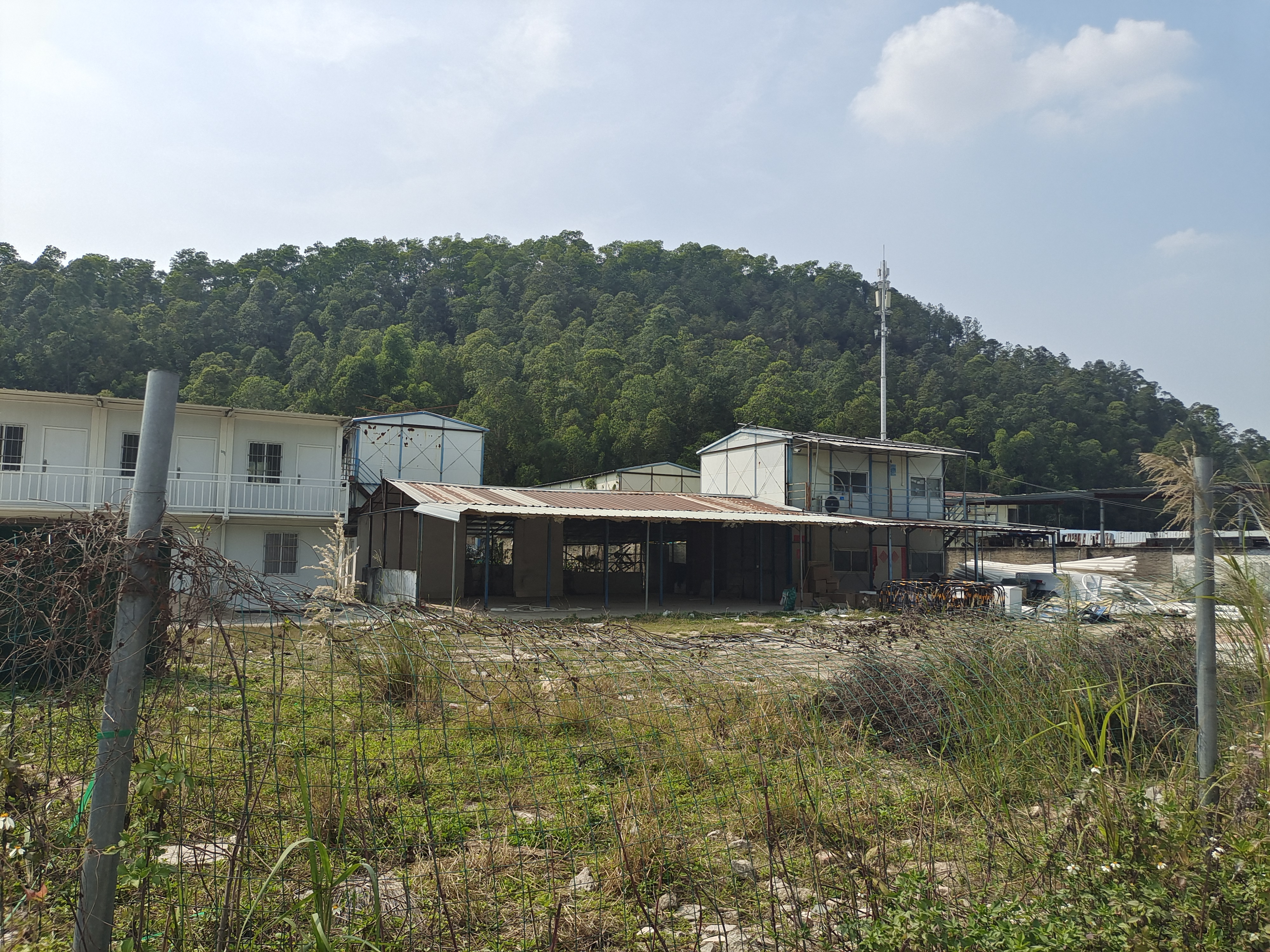 凯茵片区小面积空地招租，带办公室2