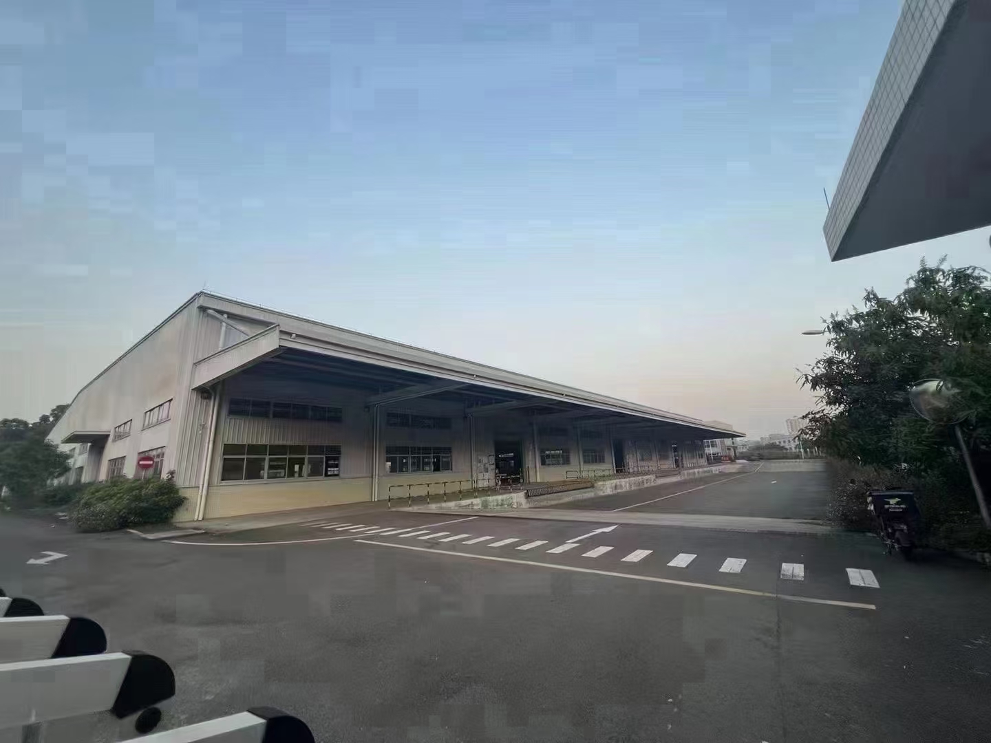 黄江镇高速出口两公里高台仓物流园仓库出租