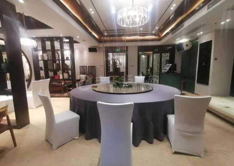 深圳湾会所转租，租金仅6.5万。豪华装修，四个茶室一个餐厅1