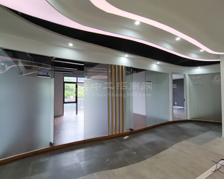 200平方豪华装修办公室写字楼布吉丹竹头地铁站附近