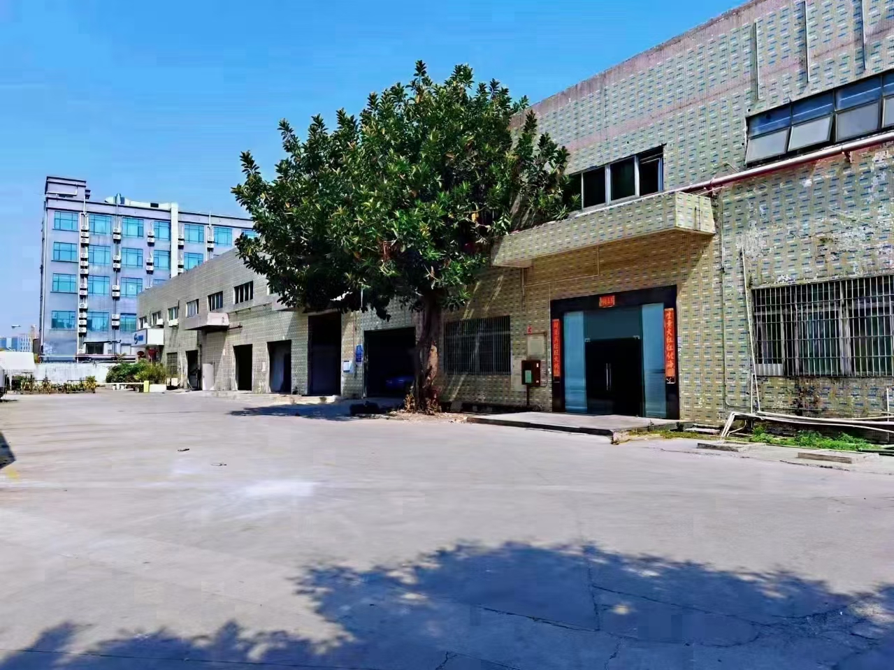 深圳富桥工业园新出6800平原房东红本独院厂房办公室仓库出租