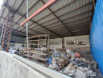 大朗镇水口村工业区园房东铁皮厂房300平方出租。
