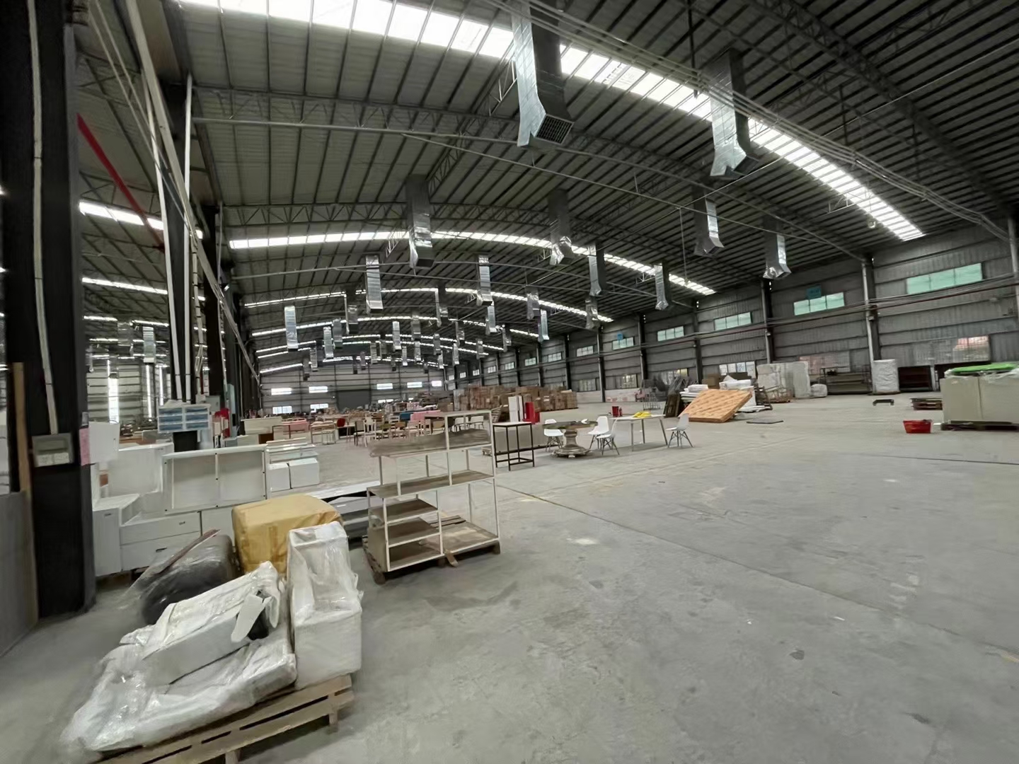 北滘新出单一层布匹仓库，电器等等没有污染的所有行业仓库出租