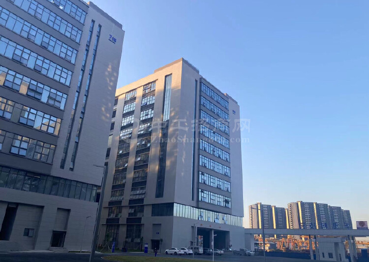 广东东莞中堂大型园区厂房出售到家4千面积自由组合首付30%6