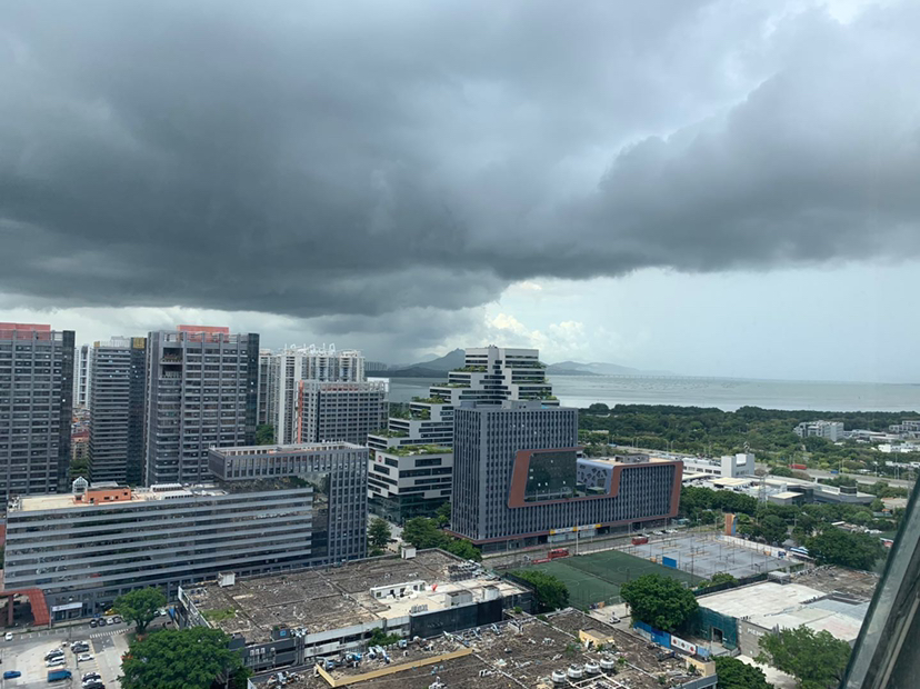 车公庙喜年中心面积：228平朝南看海景5