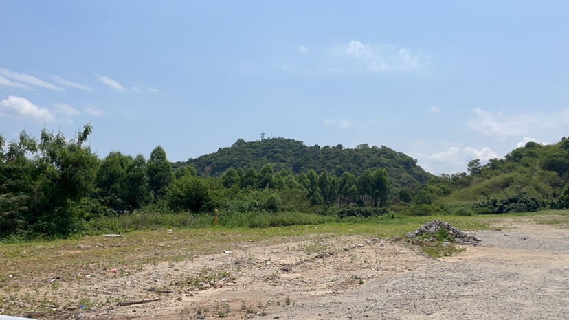 增城区宁西沙宁公路旁新出30亩空地沙石+水泥硬化可做废铁打包1