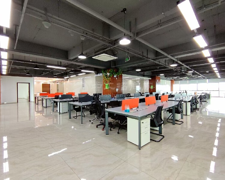 沙井总部装修办公室两层出租，看蚝乡公园单层产证