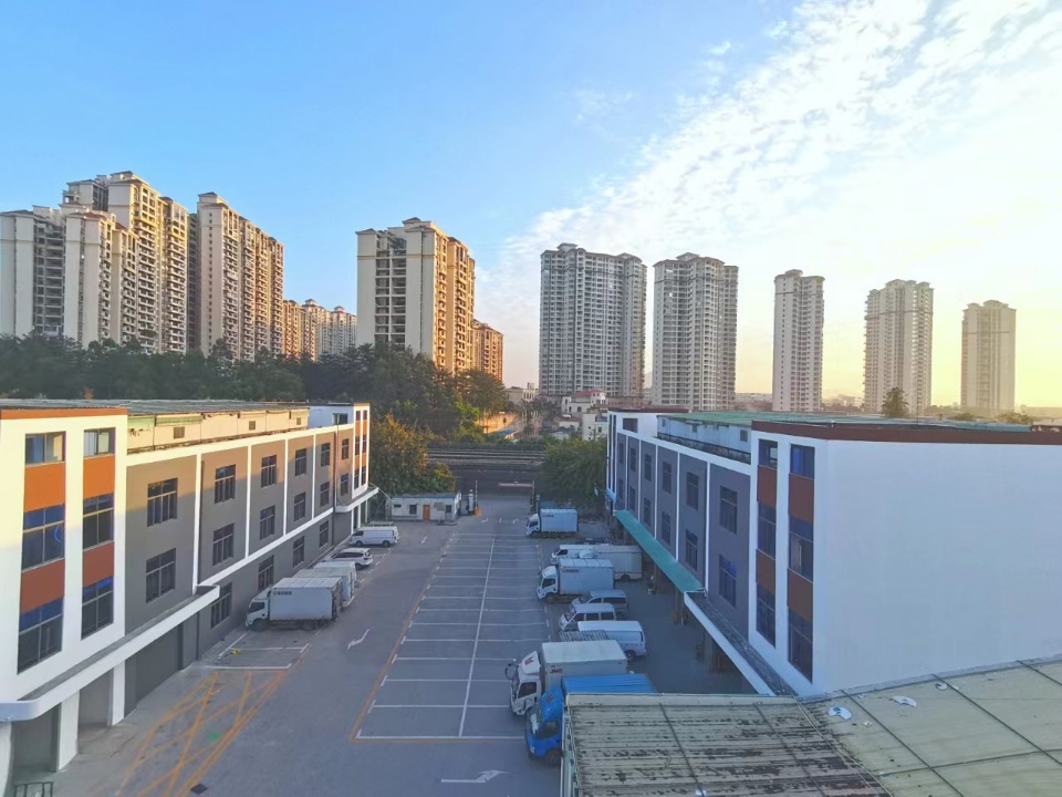 平湖新木创新产业园一楼1250平厂房仓库出租