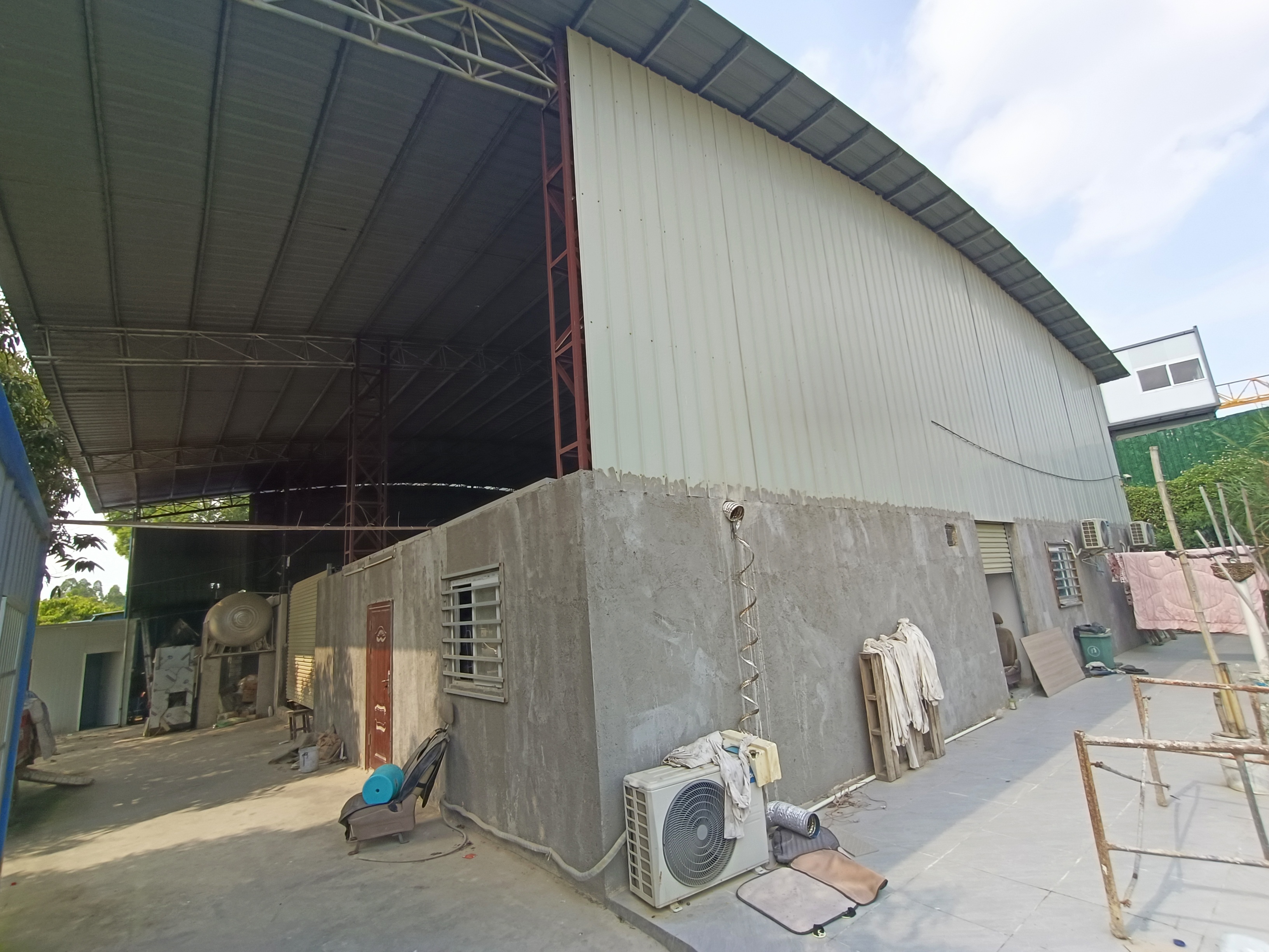 惠州惠东5米高450平米独院铁皮钢构厂房仓库招租水电齐全