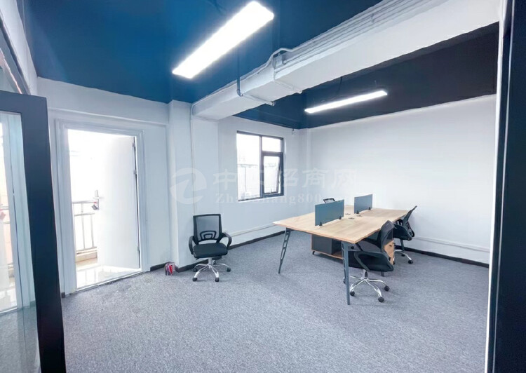 【优质办公】龙华街道优质精装办公室160平2+1格局7