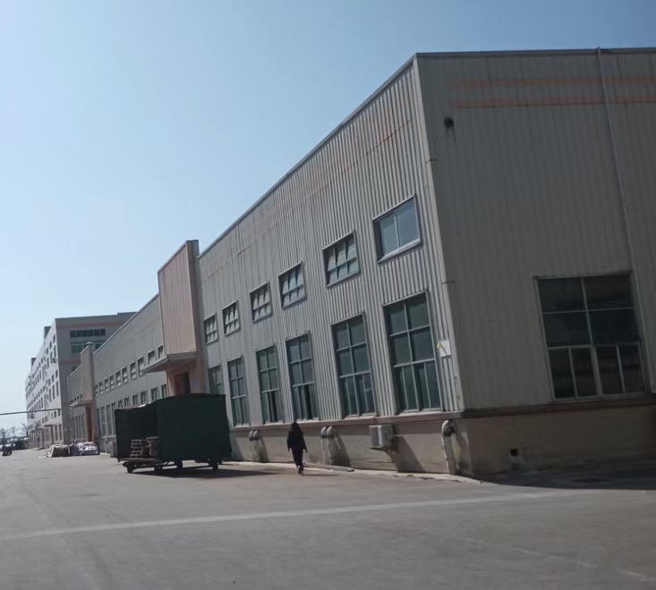 中山市板芙镇出租10000方单一层厂房，9米高，可仓库可生产