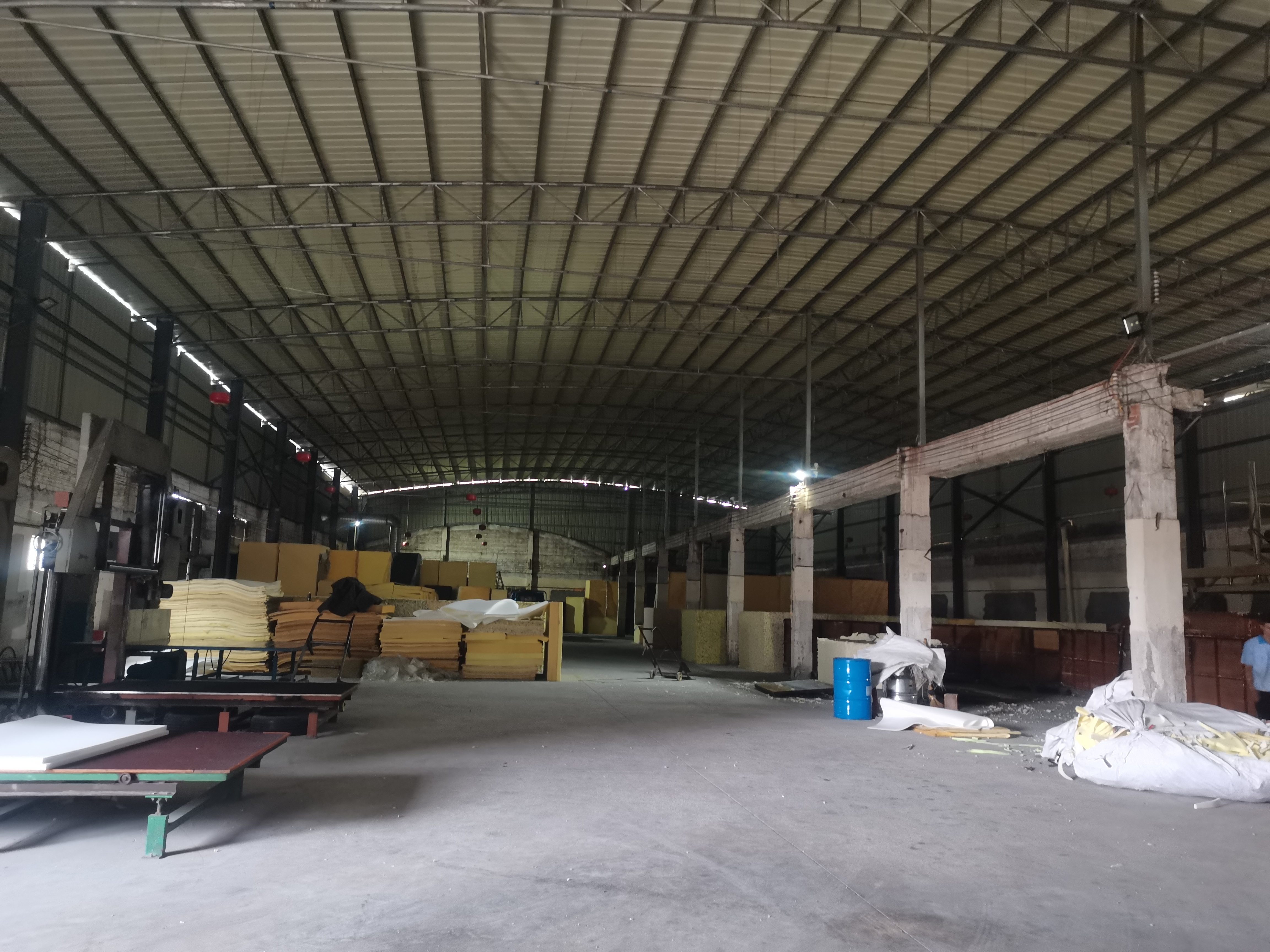 北滘港马龙工业区单一层钢构厂房仓库出租/滴水8米