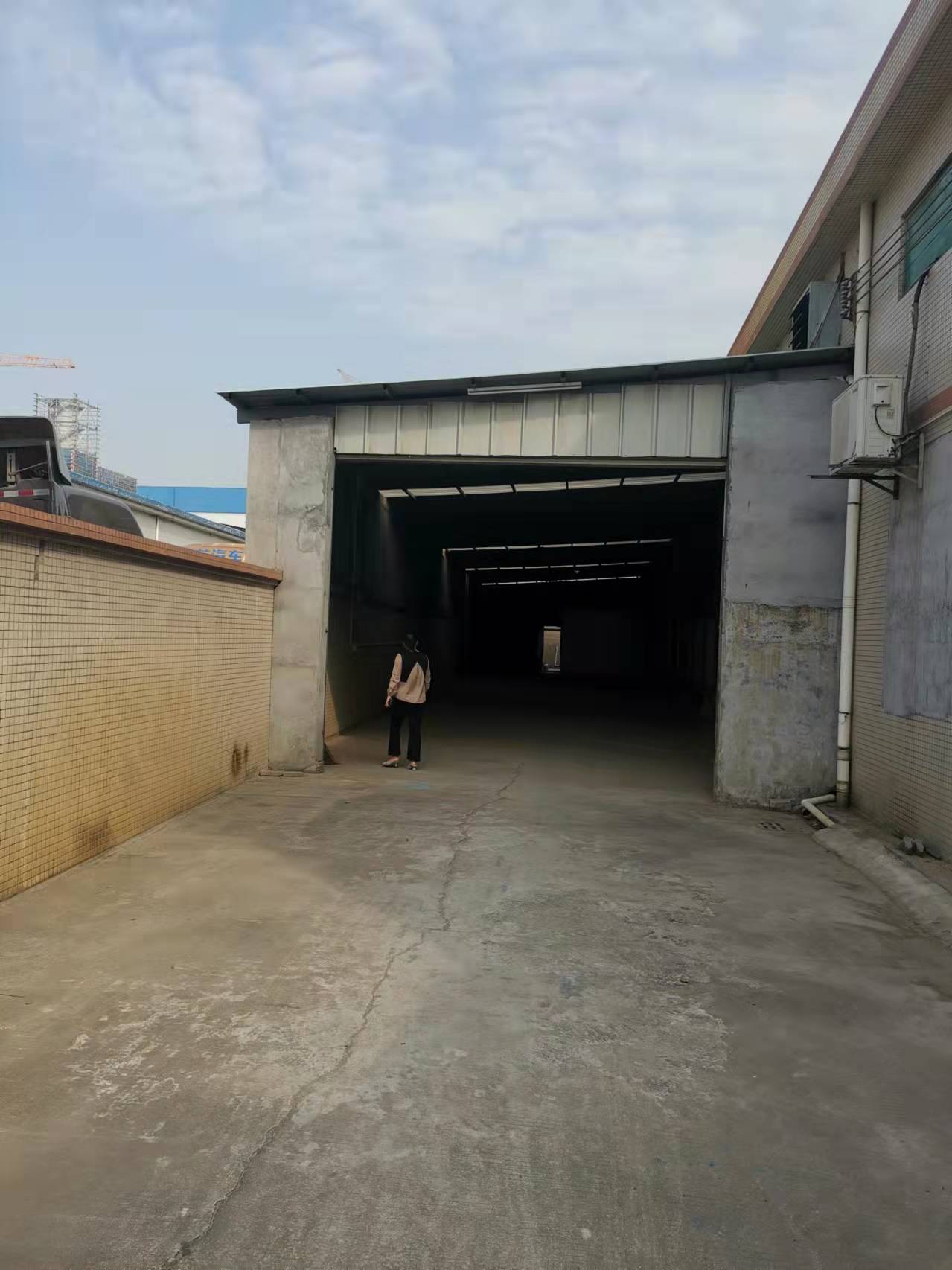 中堂镇新出小型稀缺仓库厂房，380方