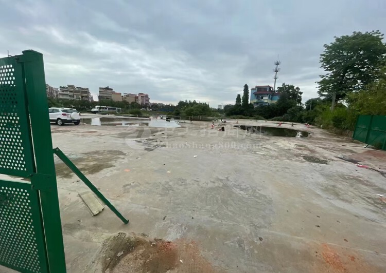 佛山乐平现成硬化空地，大马路边，价格便宜，可做堆放，也可报建3