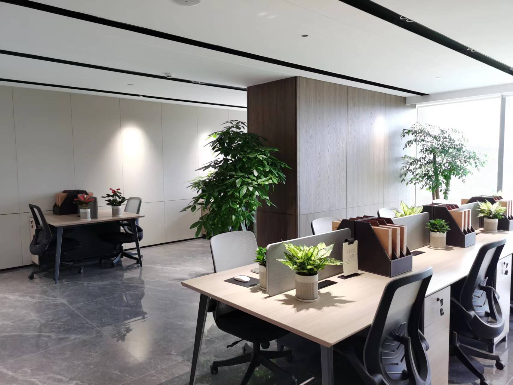 新加坡4.0办公环境3.5米层高，超越甲级写字楼
